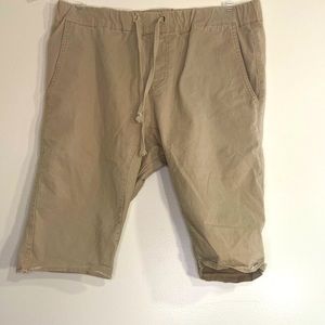 Women’s Carbon Khaki Bermuda Shorts w/ Drawstring